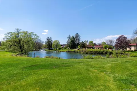 View/Area - 7 Loudon Dr #8, Fishkill, NY 12524 photo 1 of 5