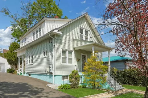 12 E Catherine St, Orangetown, NY 10960