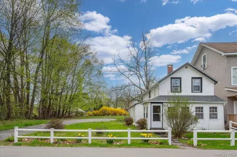 Exterior - 35 Fallkill Ave, Poughkeepsie, NY 12601 photo 1 of 4