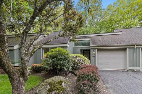 567 Heritage Hls #B, Somers, NY 10589