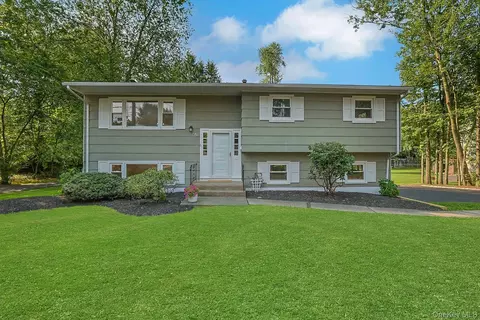 171 Austin Ave, Orangetown, NY 10983