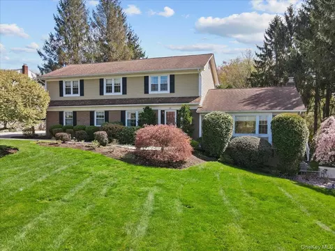53 Raemont Rd, Granite Springs, NY 10527