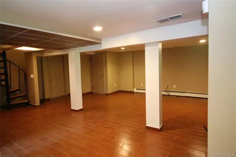 Living - 58 Kentview Dr, Kent, NY 10512 photo 6 of 6