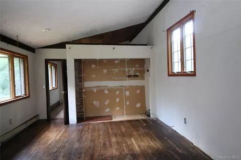 Bedroom - 58 Kentview Dr, Kent, NY 10512 photo 2 of 2
