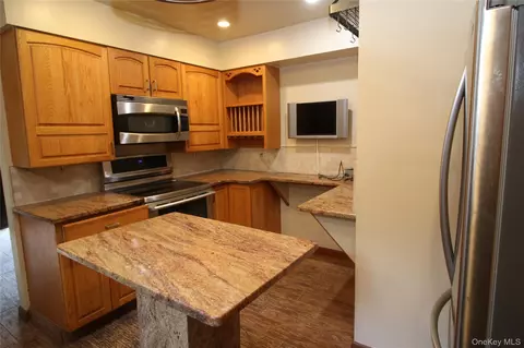 Kitchen - 58 Kentview Dr, Kent, NY 10512 photo 4 of 4