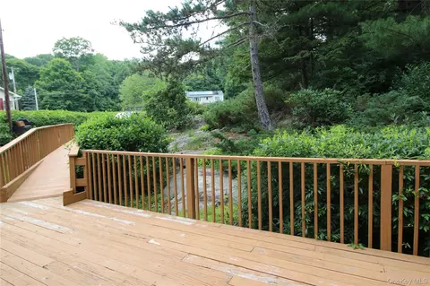 Exterior - 58 Kentview Dr, Kent, NY 10512 photo 2 of 14