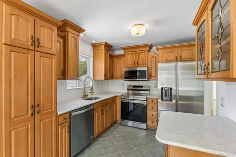 Kitchen - 37 Harper St, Patchogue, NY 11772 photo 2 of 5