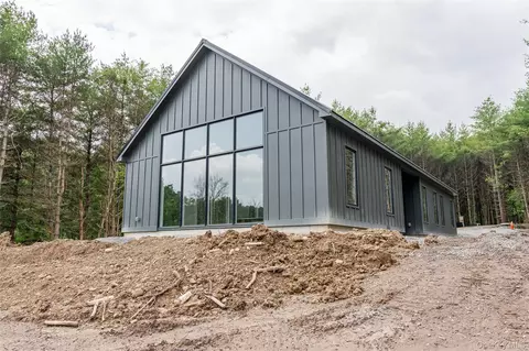 720 Upper Cherrytown Rd, Rochester, NY 12446