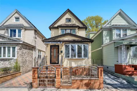 10125 131st St, South Richmond Hill, NY 11419