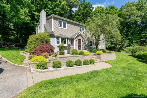 472 Union Valley Rd, Mahopac, NY 10541