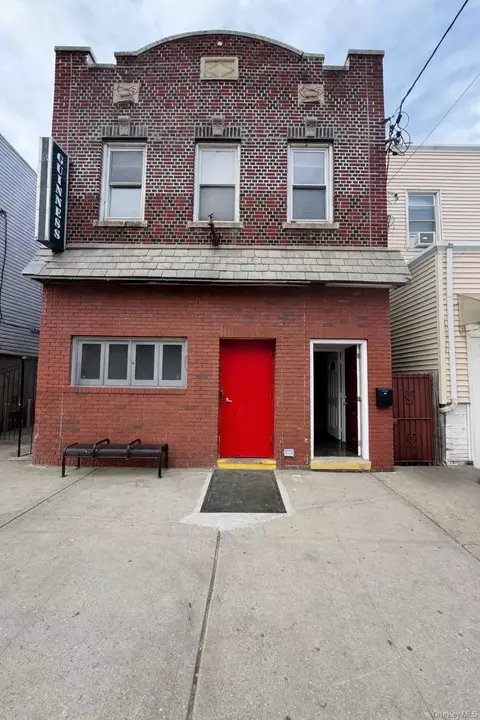 49-04 69th St, New York, NY 11377