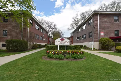 91 Tulip Ave #HB1, Floral Park, NY 11001