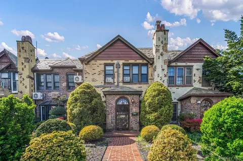 89-07 63rd Ave, New York, NY 11374