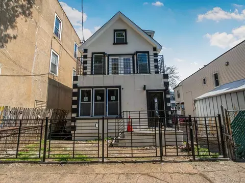 588 Van Nest Ave, New York, NY 10460