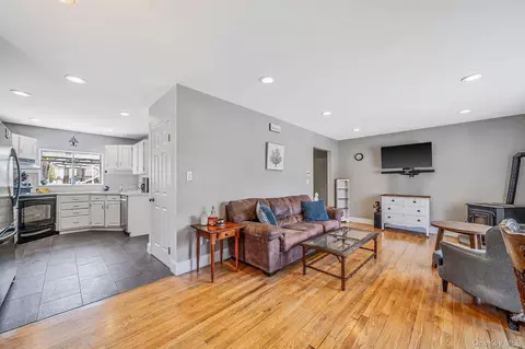 Other - 30 Erving Ave, Brookhaven, NY 11772 photo 3 of 11