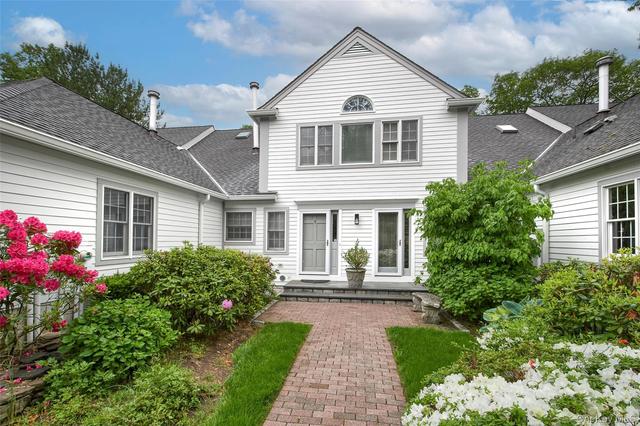 3 Ingleside Ln, White Plains, NY 10605