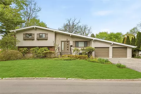 58 Spencer Ct, Greenburgh, NY 10530