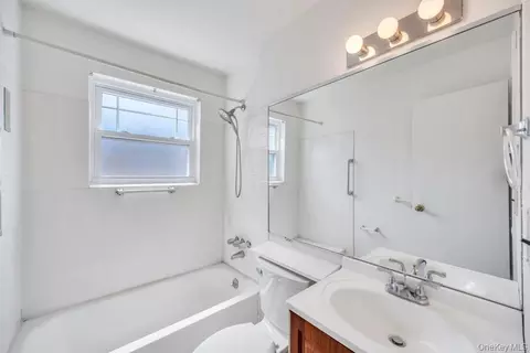 Bath - 63 Fairharbor Drive 63 #63 ( 4), Patchogue, NY 11772 photo 1 of 1