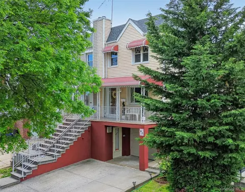 3215 Bruckner Blvd, New York, NY 10461