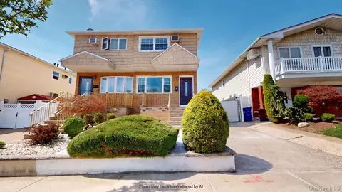 8 Thayer Pl, Staten Island, NY 10306