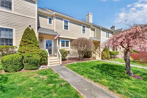 5703 Applewood Cir, Carmel Hamlet, NY 10512