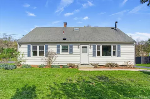 48 Quaker Hill Rd, Monroe, NY 10950