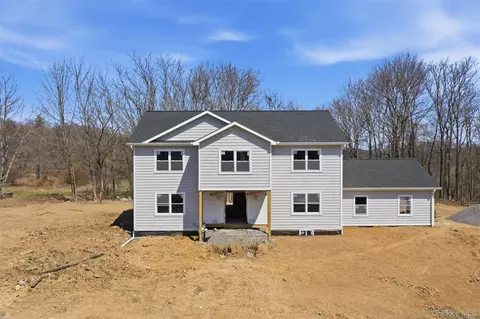 73 Anderson Rd, Gardiner, NY 12525
