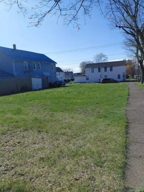 49 Courtney St, Out Of Area, NY 14048