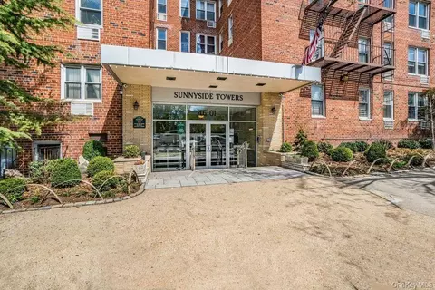 4601 39th Ave #608, Sunnyside, NY 11104