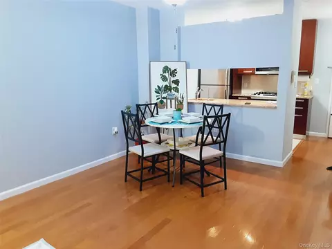 3330 61st St #303, New York, NY 11377