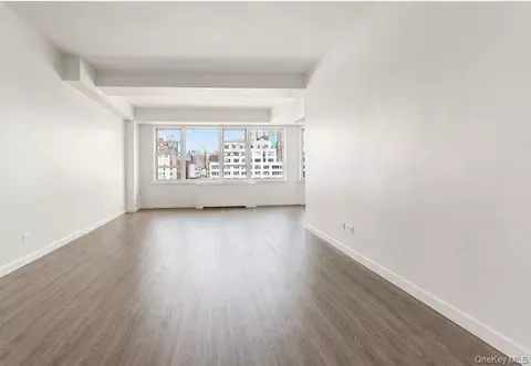 520 E 81st St #11E, New York, NY 10028