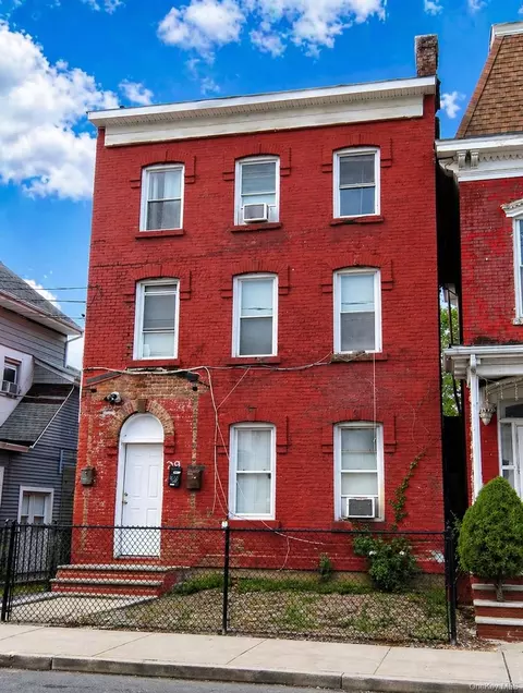 29 Broad St, Haverstraw, NY 10927