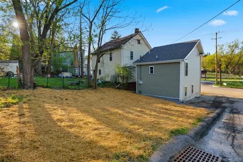 Exterior - 116 Maple St, Walden, NY 12586 photo 7 of 7