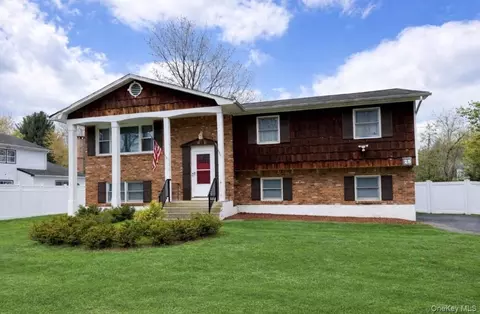 25 Rosman Rd, Thiells, NY 10984