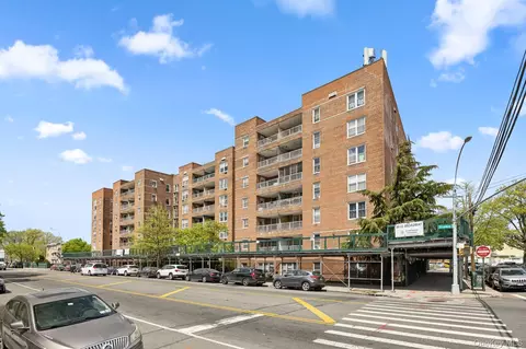 60-11 Broadway #3S, Woodside, NY 11377
