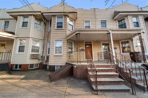 64-16 Metropolitan Ave, New York, NY 11379