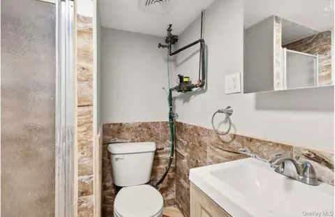 Bath - 1028 E 84th St, Brooklyn, NY 11236 photo 2 of 2