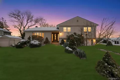 178 Gerhard Rd, Plainview, NY 11803