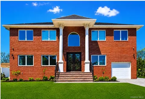171 South St, North Hempstead, NY 11040