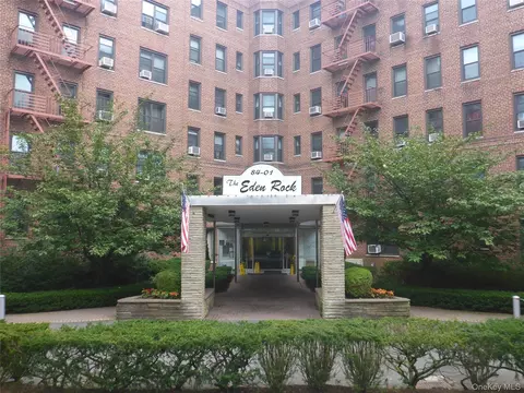 84-01 Main St #107, Jamaica, NY 11435