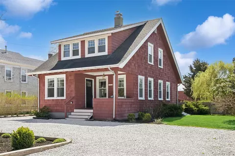 23530 Main Rd, Orient, NY 11957