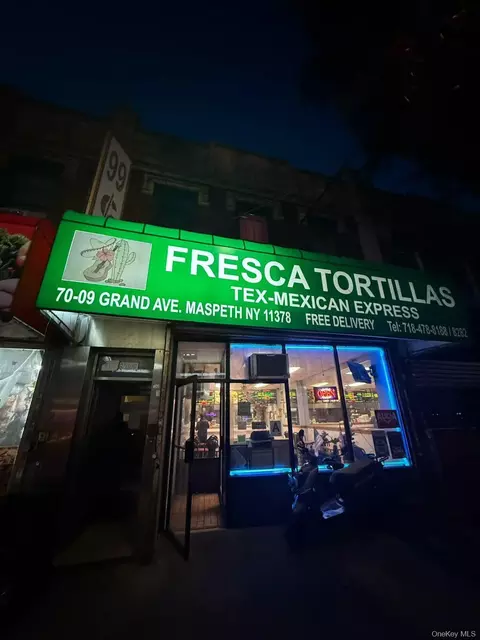 70-09 Grand Ave, Maspeth, NY 11378