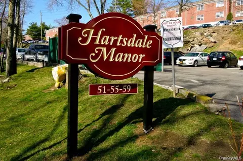 55 Fieldstone Dr #43, Greenburgh, NY 10530