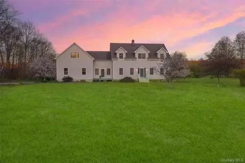 854 County Route 9, Ghent, NY 12075
