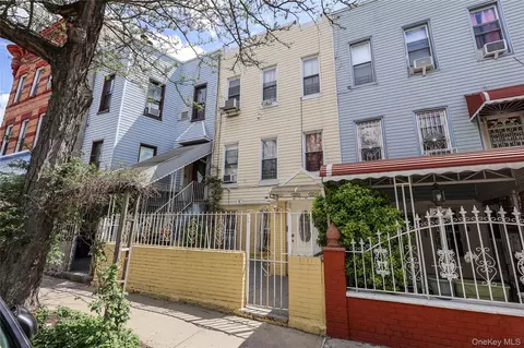 276 Woodbine St, Brooklyn, NY 11221