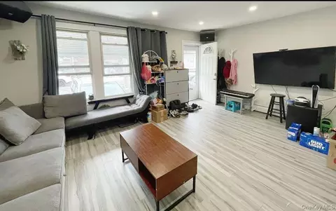 5423 153st, Flushing, NY 11355