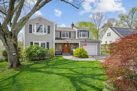 24 Overlook Rd, Greenburgh, NY 10502