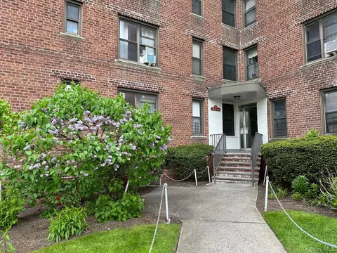 112-25 34 Ave #6H, Corona, NY 11368