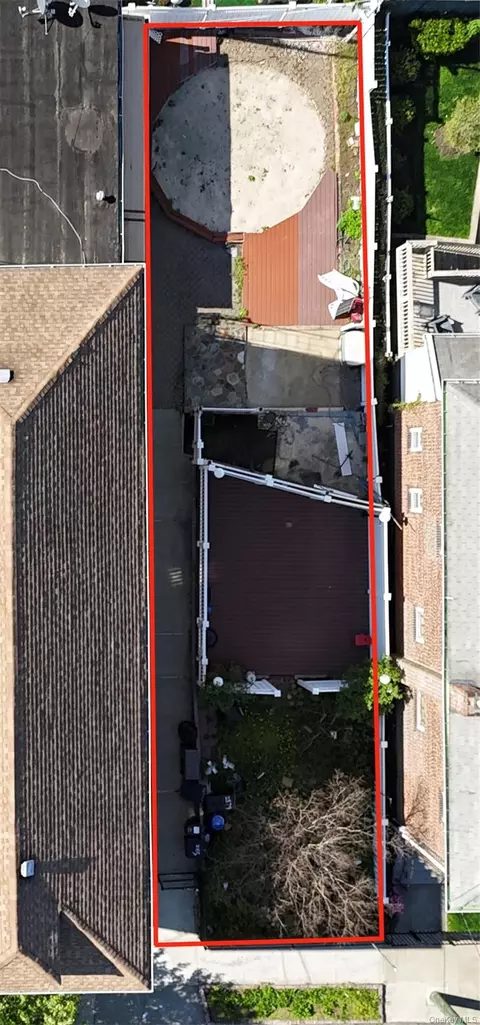 2881 Harrington Ave, New York, NY 10461