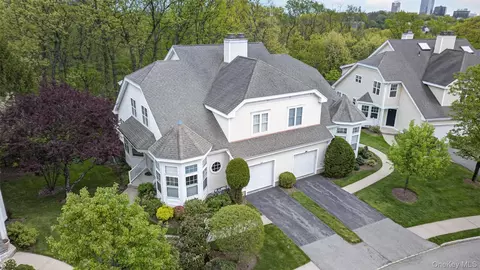 117 Winding Ridge Rd, Greenburgh, NY 10603